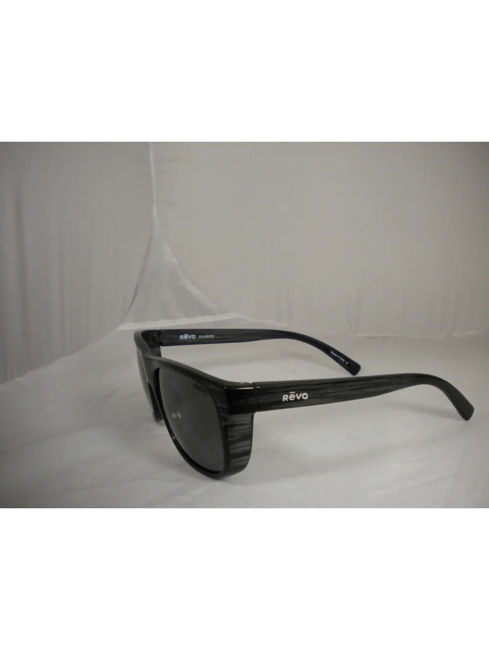 REVO RE 1020 01 LUKEE Polarized Black Woodgrain Grey (R-16)